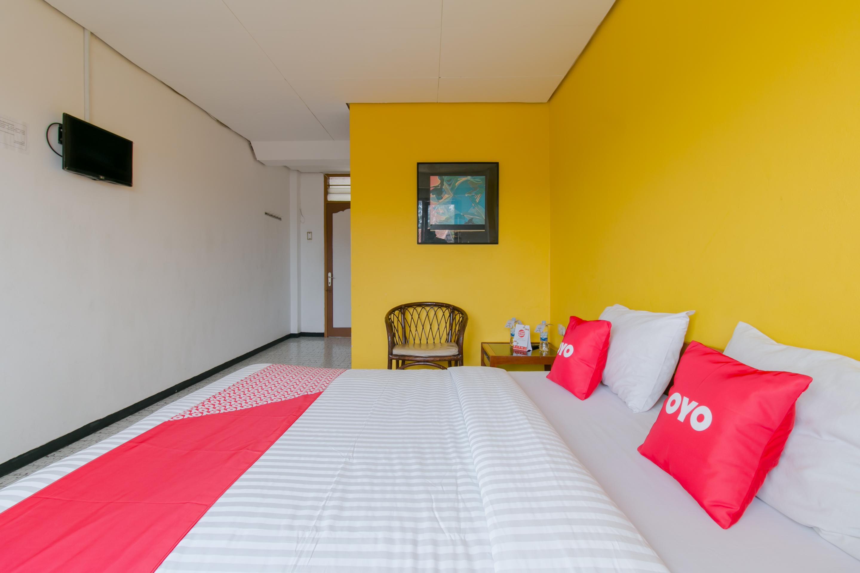 Oyo 1996 Koneng Hotel Cibodas Luaran gambar