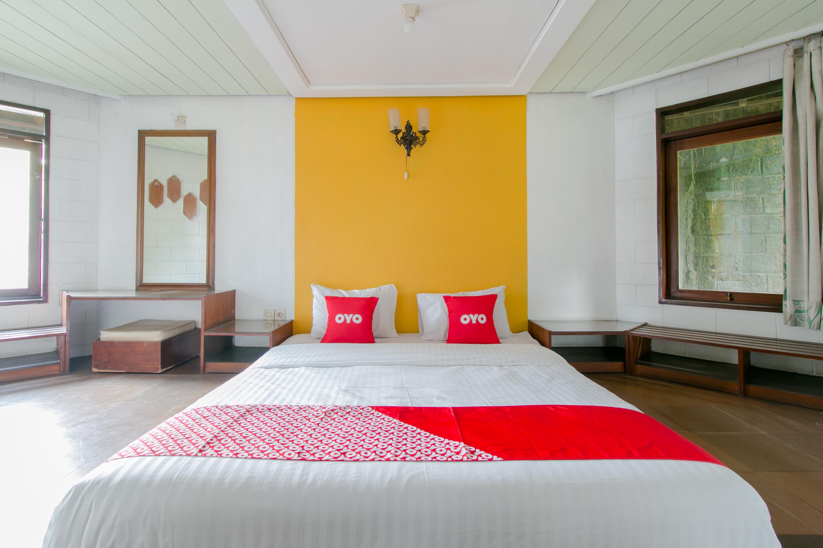 Oyo 1996 Koneng Hotel Cibodas Luaran gambar